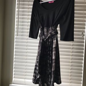 Maternity Empire Waist 3/4-sleeve Dress